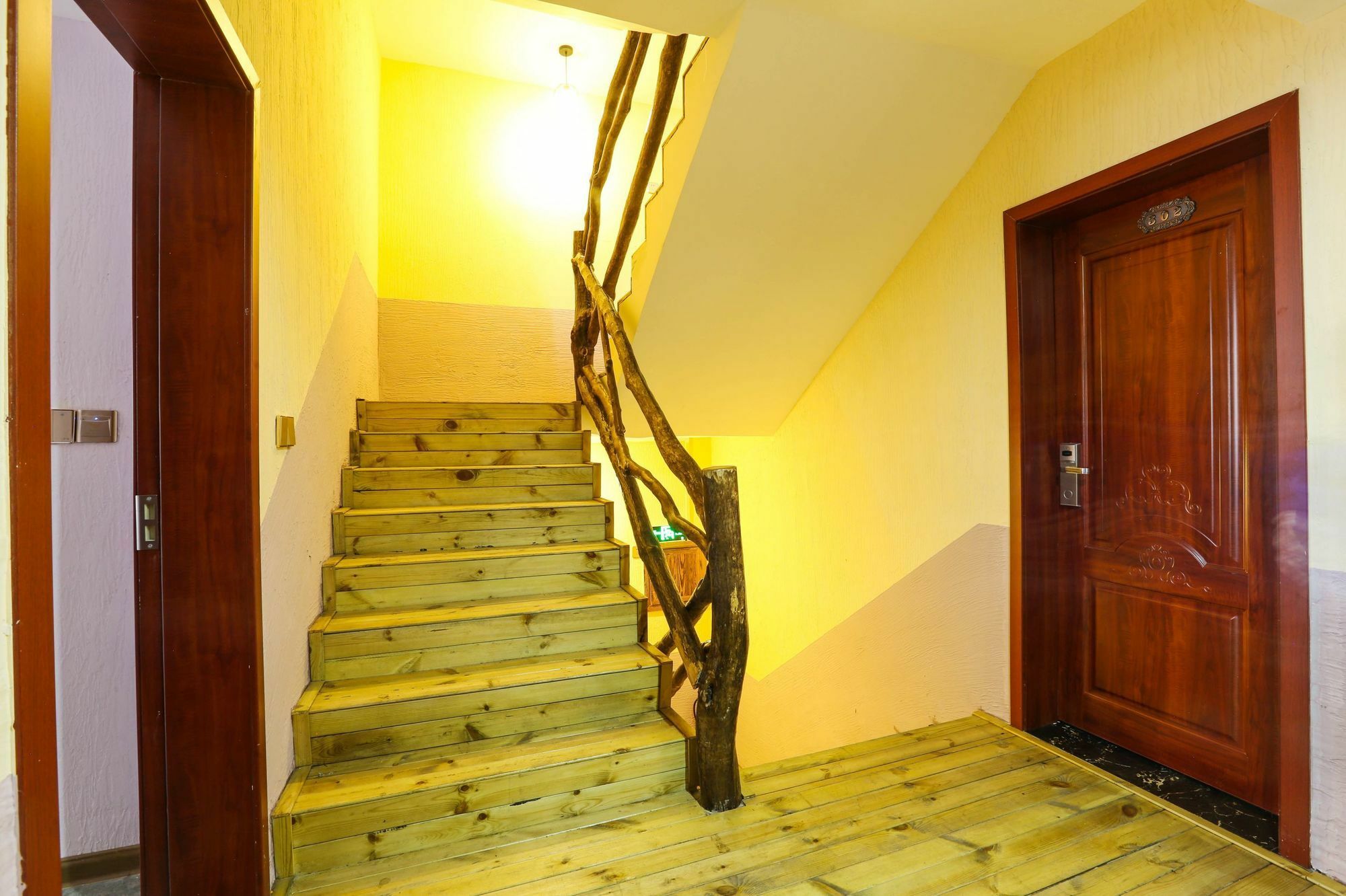 ז'אנגג'יאג'י Yunshe Yuanlaiju Guesthouse מראה חיצוני תמונה